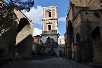 Napoli – Cortile della Chiesa di Santa Chiara