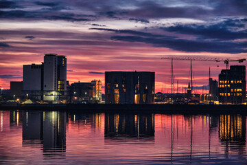 Obraz premium Vejle harbor front seen from the Fjord with Fjordenhus, Denmark