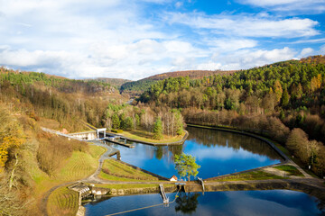 Obraz premium Saint-Quirin, ses alentours et marché de Noël pour Moselle Attractivité..Capturé par Thomas Garcia, tous droits réservés