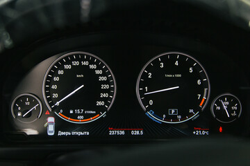 dashboard speedometerс speed