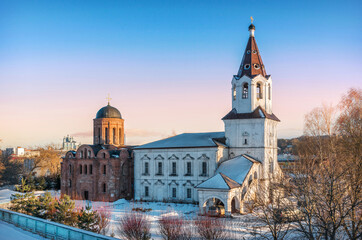 Fototapeta na wymiar The Church of Peter and Paul and the Church of Varvara from the height of the bridge in Smolensk