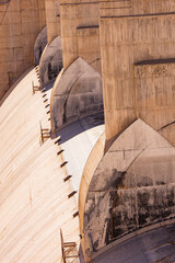 The structures of the wall in a dam