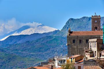 Obraz premium view and pamorama of the characteristic village in Sicily province of messina between mountains and sea, Casalvecchio Siculo, Me