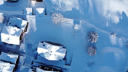 paese in inverno dall'alto freddo nordico 