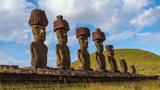 Fotograf&iacute;a de Moais en Isla de Pascua