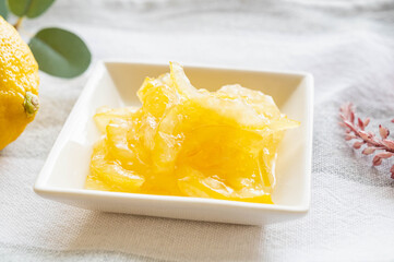 国産レモンの塩レモンジャム