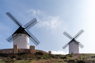 Obraz na płótnie Canvas the windmills of La Mancha in the hills above San Juan de Alcazar