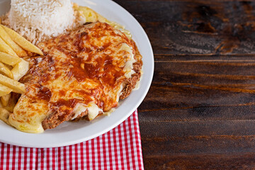 Refeição - Prato Feito - Parmegiana, arroz e batata frita