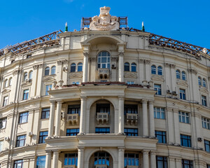 Fototapeta na wymiar Moscow, Russia, March 25,2021. The architectural ensemble of Tverskaya. Fragment of typical facade