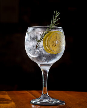 Drink Alco&oacute;lico -  Gin Tonica 
