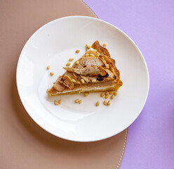 curd-pear pie with shortbread dough