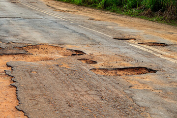 Holes in the road at the beginning of the Santa Cruz x Lagoa de Cima section.