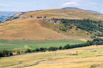 Fototapeta na wymiar View of the countryside around the village of Conistone in the Yorkshire Dales National Park
