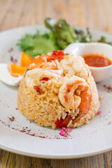 shrimps fried rice with salt egg