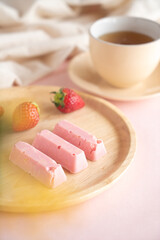 ストロベリー　チョコレート