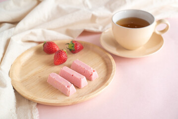 ストロベリー　チョコレート