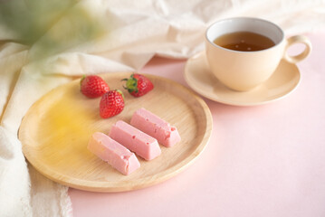 ストロベリー　チョコレート