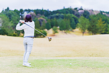 Japanese senior woman play golf