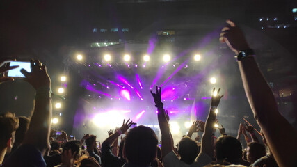 Sunburn electronic dance music festival, New year bash