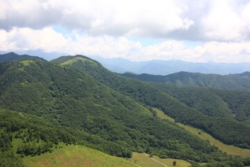 Fototapeta na wymiar 高原の風景　長野県飯盛山からの風景。
