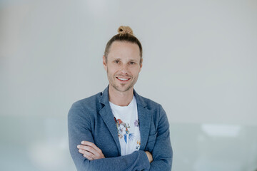 Mann im Portrait, 35+