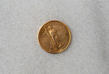 Front of a gold United States coin