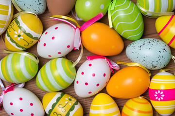 Fototapeta na wymiar top view of colorful easter eggs
