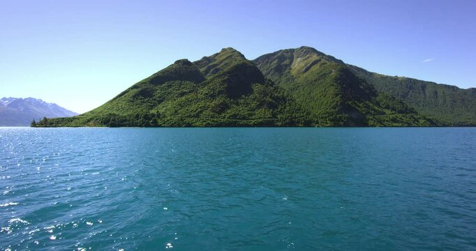 Mountain lake in New Zealand, wide