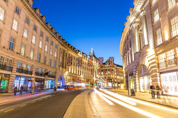 Fototapeta na wymiar Regent Street in London at night