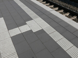 elements from a  electric cable route for blind persons