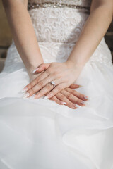 hands of bride