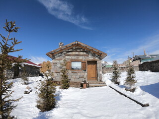 Natural accommodation for skiers and winter sports on the snowy mountain