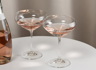 Glasses with rose wine