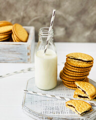 cookies with milk