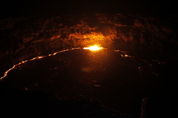 Lac de lave du volcan Erta Ale en Ethiopie