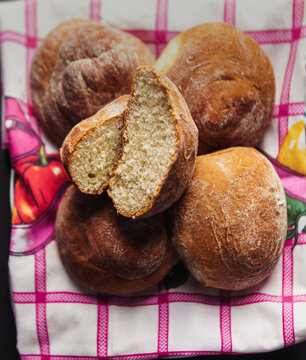 bread sprinkled with flour