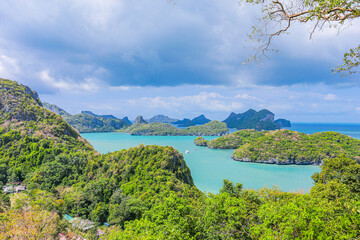 Fototapeta na wymiar Beautiful and Stunning view Archipelago in Thailand