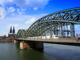 K&ouml;lner Dom und Hohenzollernbr&uuml;cke