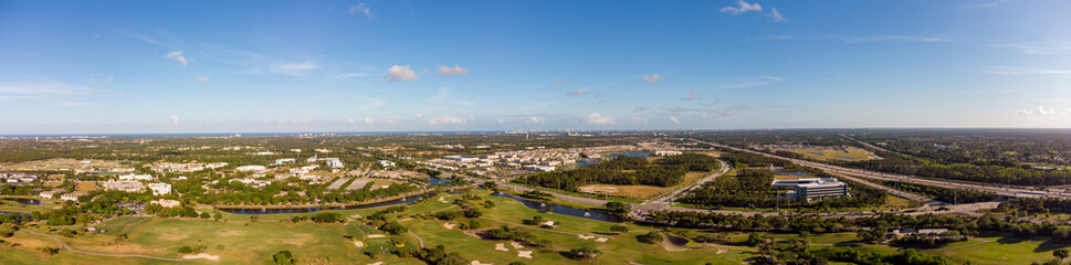 Obraz premium Aerial panorama Jupiter Florida golf course landscape