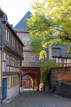 Zolltor und Zollturm auf dem H&ouml;chster Schlossplatz, Frankfurt-H&ouml;chst, Hessen