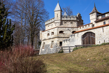 Altes Schloss Kloster auf der Schw&auml;bischen Alb mit  einem wundersch&ouml;nen Ausblick 