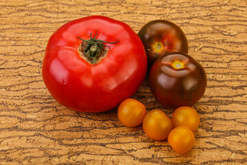 Tomato mix - red, yellow and cumato