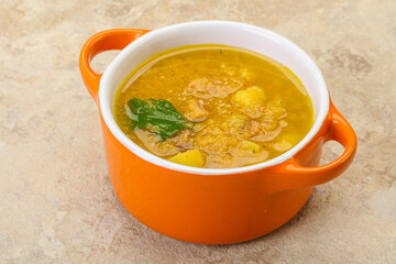 Pea soup with smoked meat