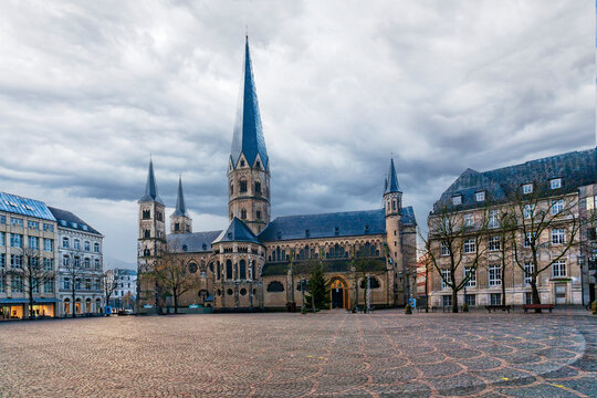 M&uuml;nsterplatz und Bonner M&uuml;nster