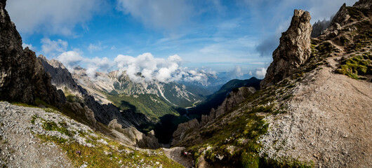 Fototapeta na wymiar Panorama view from Solsteinhaus hut in Tyrol, Austria