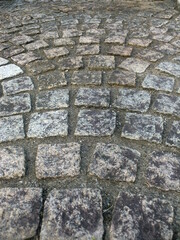 扇状に並んだ敷石