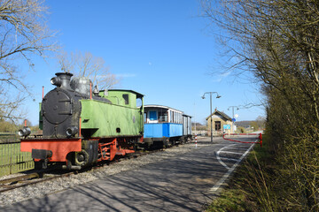 Fototapeta na wymiar train vieux rail historique ancien Niederpallen Grand duché Luxembourg tourisme locomotive vapeur