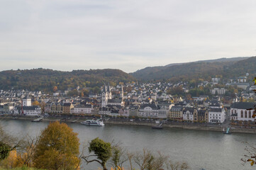 Fototapeta na wymiar Panoramic pictures of the Rhine river south of Koblenz