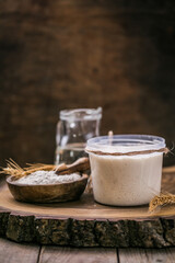 The leaven for bread is active. Starter sourdough ( fermented mixture of water and flour to use as leaven for bread baking). The concept of a healthy diet