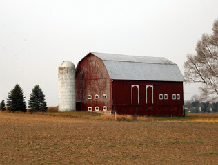 red barn © Susan